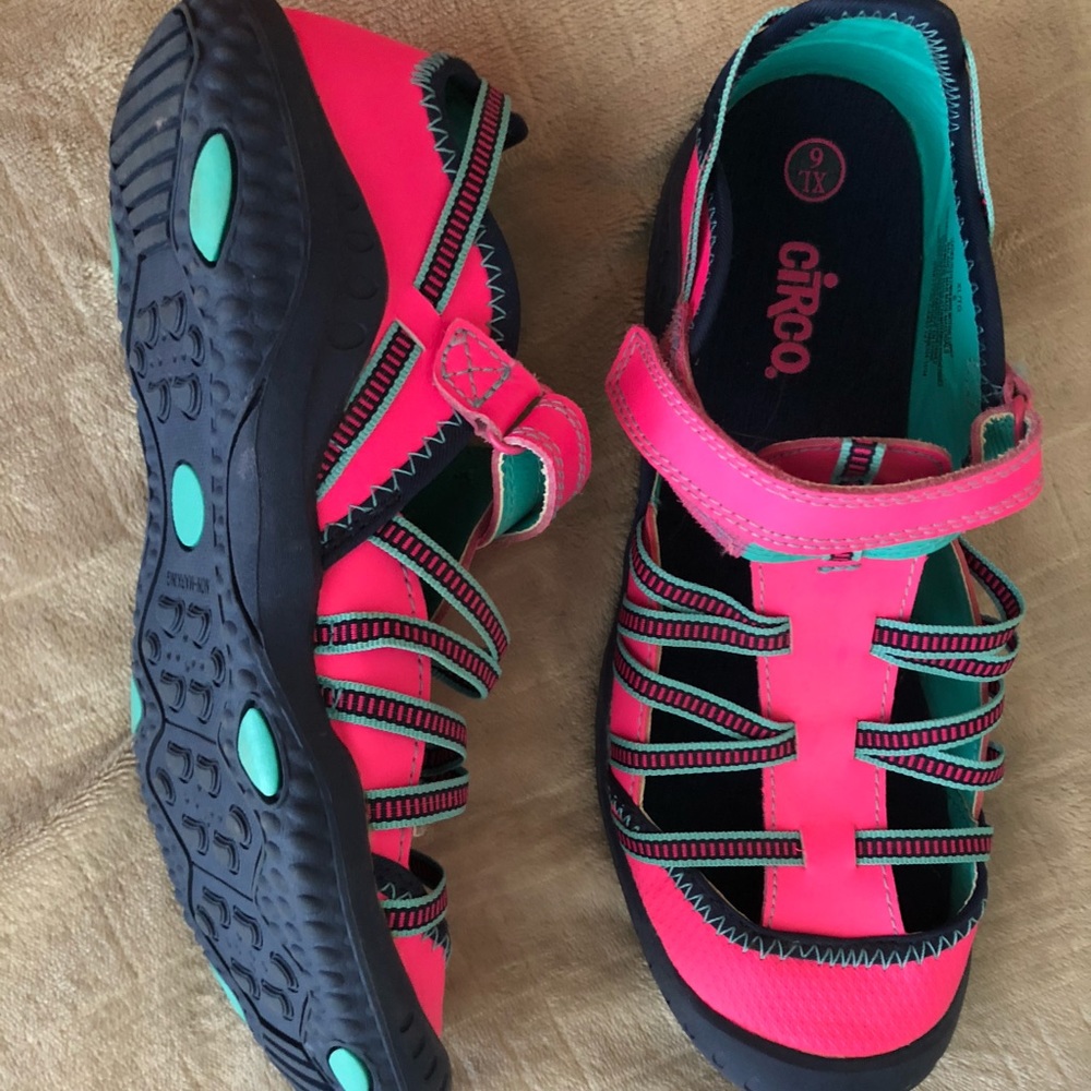 pink and mint green shoes (brand new)